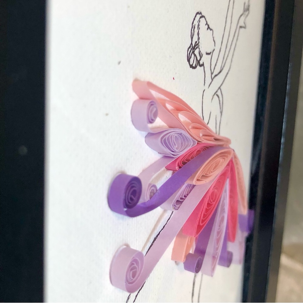 Handmade Quilled Art Ballerina framed pink purple 6 x 8 Quilling - Picture 5 of 11